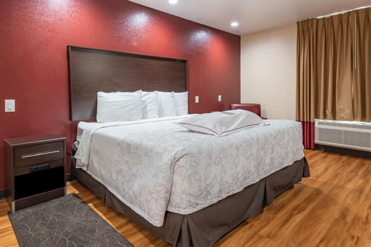 Red Roof Inn Plus+ Fort Worth - Burleson Exterior foto