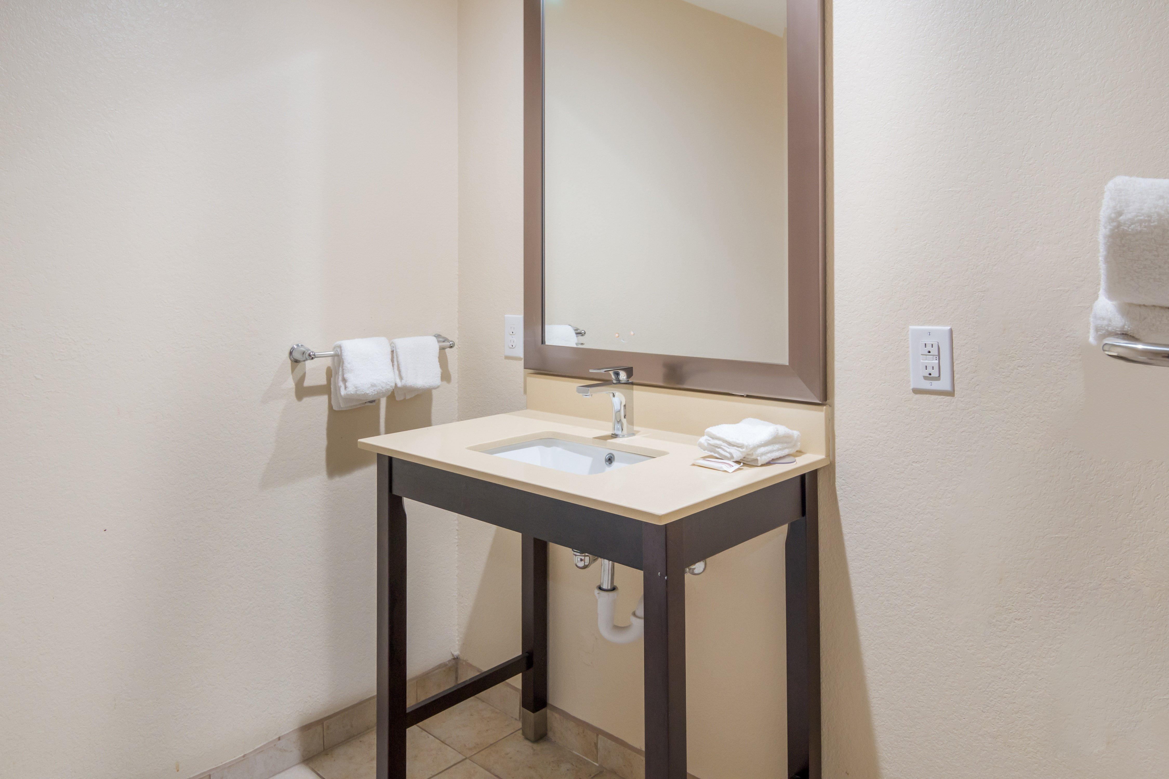 Red Roof Inn Plus+ Fort Worth - Burleson Exterior foto